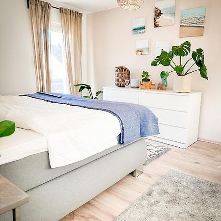 Schoenes Modernes Einfamilienhaus Fuer 1 Bis 6 Personen Rimpar Luaran gambar