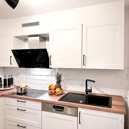 Schoenes Modernes Einfamilienhaus Fuer 1 Bis 6 Personen Rimpar Luaran gambar